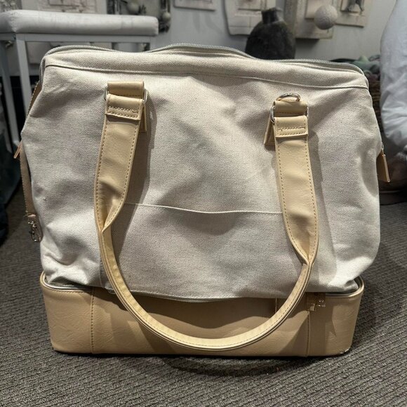 Beis The Mini Weekender In beige - Picture 5 of 5